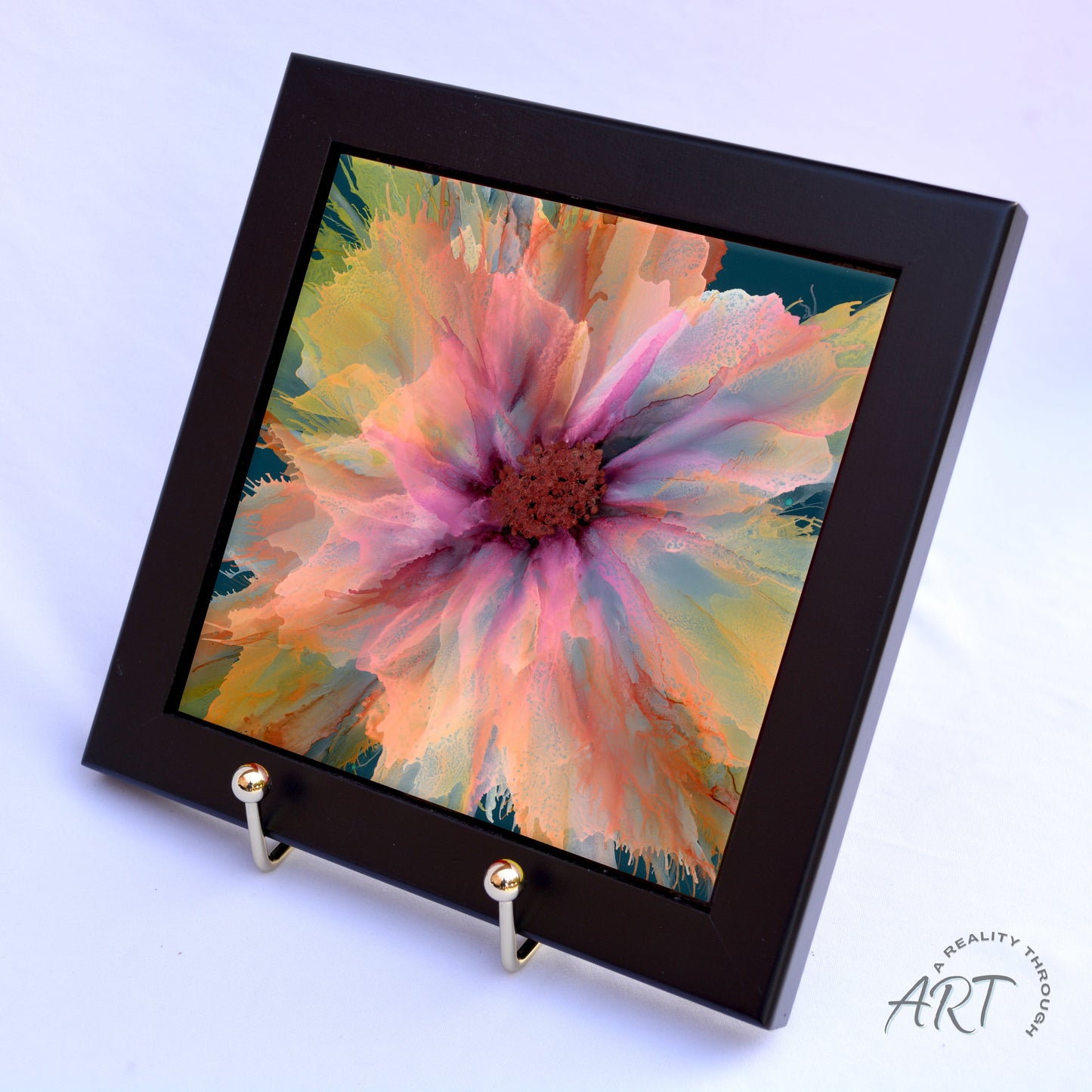 Gaze 6"x6" Framed (Black)